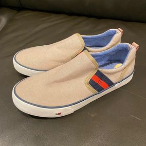 Tommy Hilfiger Oyster Slides Slip On Shoes Size 3